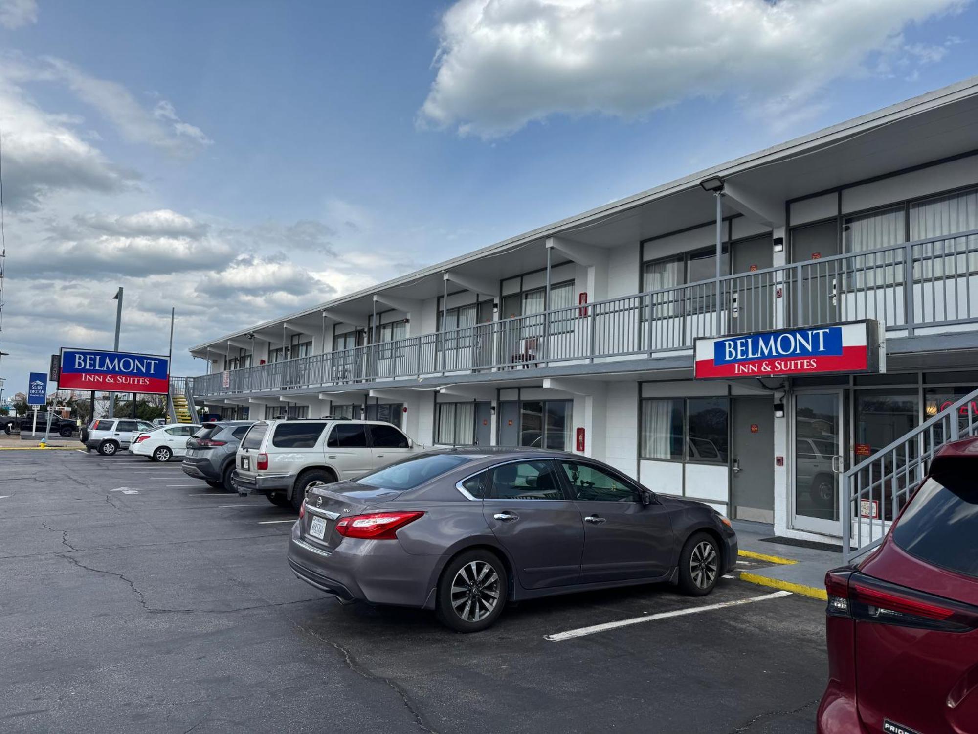 Belmont Inn & Suites Virginia Beach Exterior photo